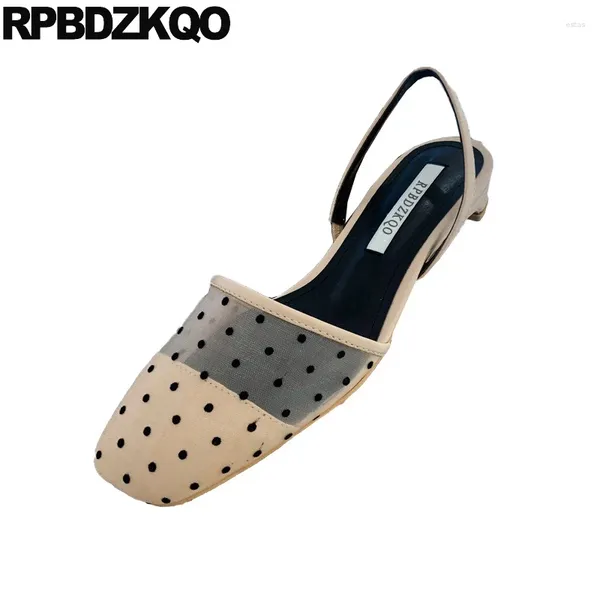 Sandálias Confortáveis Primavera Lace Casual Slingback Designer Mulheres Flat Summer 2024 Polka Dot Sapatos Deslizamento no dedo do pé fechado Salto baixo