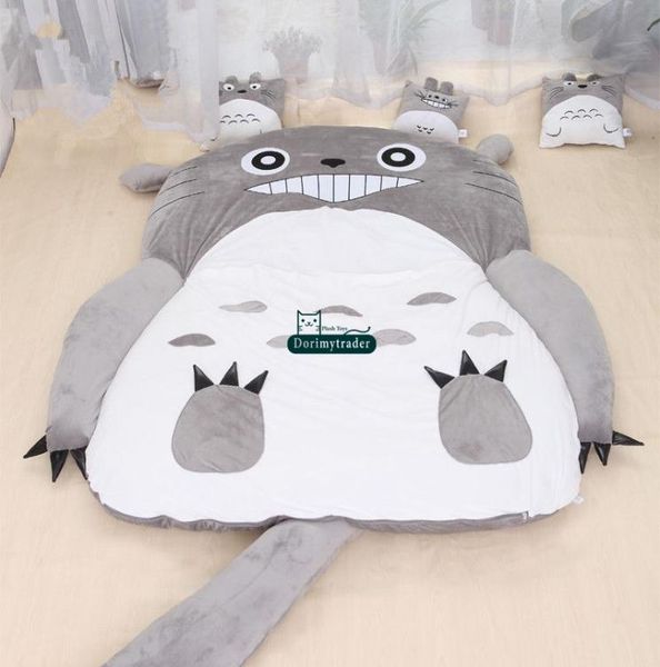 Dorimytrader Japão Anime Totoro Saco de Dormir Capa Grande Pelúcia Tapete Macio Colchão Cama Sofá Tatami Presente sem algodão DY610674772697