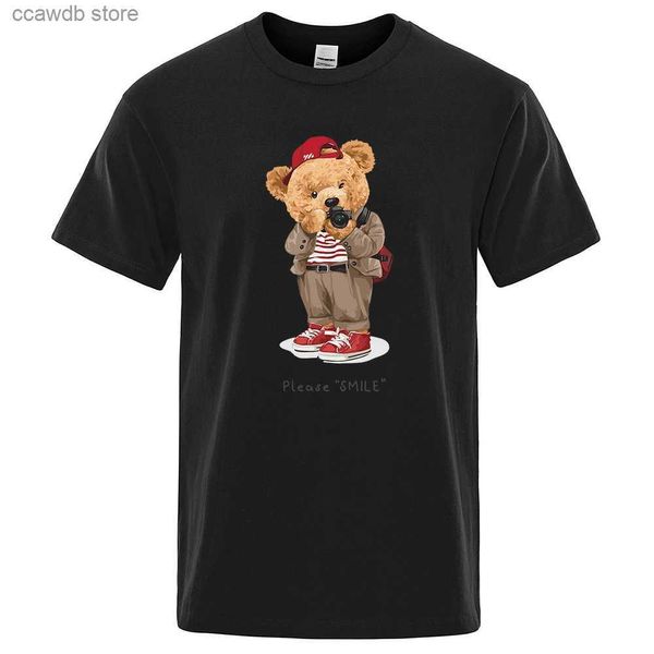 Camisetas para hombres Moda Oso de peluche tomando su camiseta con estampado fotográfico para hombres Ropa suelta de gran tamaño Cuello redondo Algodón transpirable Manga corta Hombre T240105