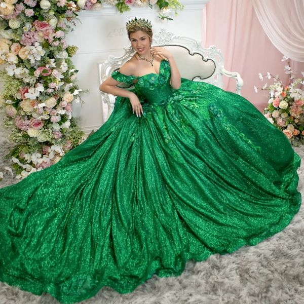 Роскошное зеленое блестящее платье Quinceanera 2024, бальное платье принцессы с часовенкой и шлейфом, цветочные слои, рюшами, сладкое платье для вечеринки в честь дня рождения 15 16, гала-вечеринка