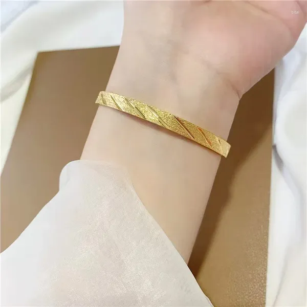 Armreif Sommer Vietnam Hartgold Verschluss Armband für Damen Light Luxury Small Solid mit farblosem Schmuck