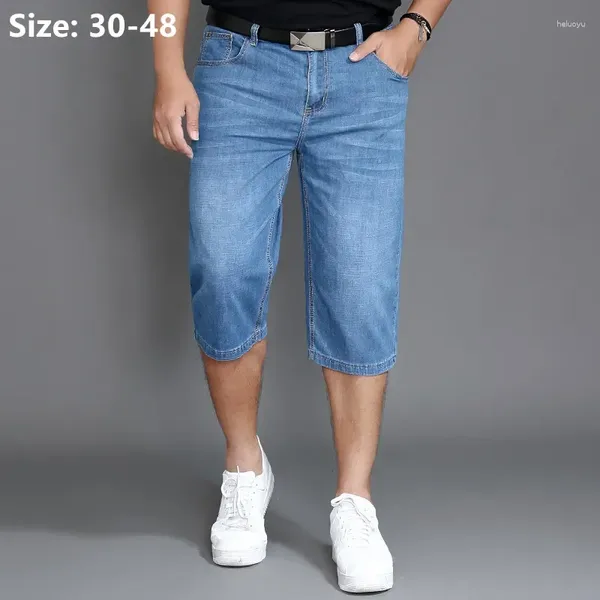Shorts masculinos verão jeans mens denim elástico esticado fino oversized plus size luz azul 42 44 46 48 masculino bezerro comprimento meia calças