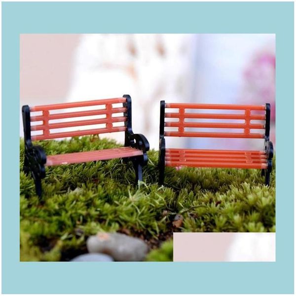 Decorazioni da giardino Artigianato Mini moderne panchine in miniatura Fata Miniature Accessori Giocattoli per la casa delle bambole Cortile Decora Dhxau Dhukv