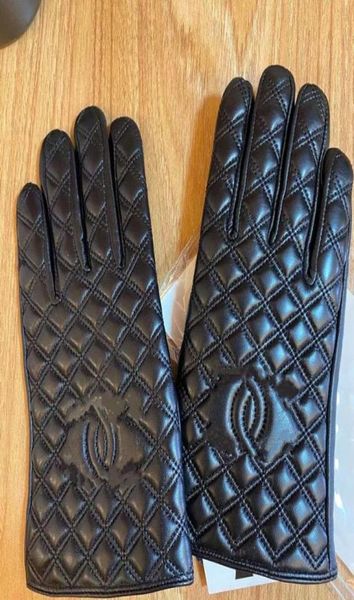 Роскошные женские кожаные перчатки Классические дизайнерские клетчатые перчатки Зимние теплые мягкие перчатки из натуральной овчины Варежки Женские вождения 4453464