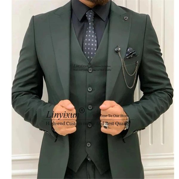 Jackets Classic Dark Green Slim Fit Men Suits Peak Lapel Wedding Tuxedo Groom Prom Male Blazer 3 Pieces Jacket Pant Vest Terno Masculino