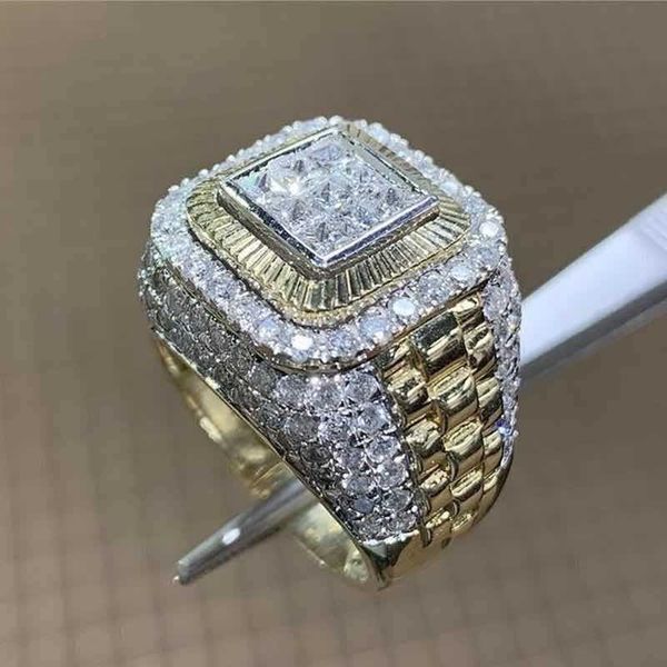 Bandringe Domineering Gold Farbe Hip Hop Ring für Männer Frauen Mode eingelegte weiße Zirkonsteine Punk Ehering Schmuck J230330 Xdtlh