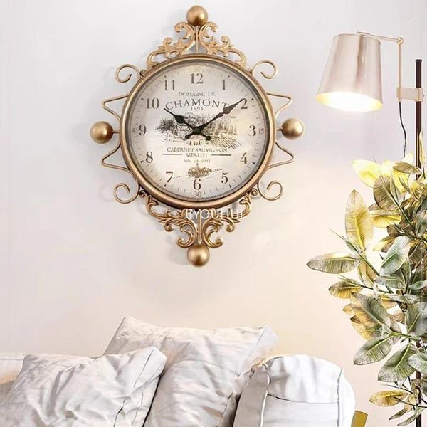 Relógios de parede Quartos Nordic Sala de estar Ouro Preto Vintage Free Shiping Relógio Criativo Elegante Reloj de Pared Home Decor