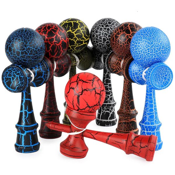 Профессиональный игрушечный мяч Kendama Деревянная игрушка для занятий спортом на открытом воздухе для детей и взрослых Спортивный мяч на открытом воздухе Трещина из бука Красочный дизайн 240105