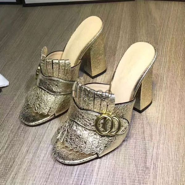 Nuovi sandali gladiatore con nappe Donna scarpe aperte con tacco grosso e tacco alto Scarpe Muller di design di marca da donna