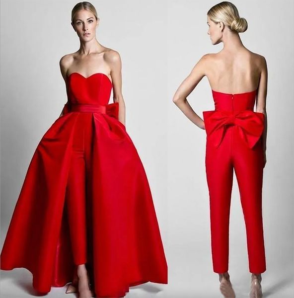 2024 Sexy Back Krikor Jabotian Jumpsuits Abendkleider mit abnehmbarem Rock Sweetheart Red Prom Dresses Neues Design Hosen für Frauen