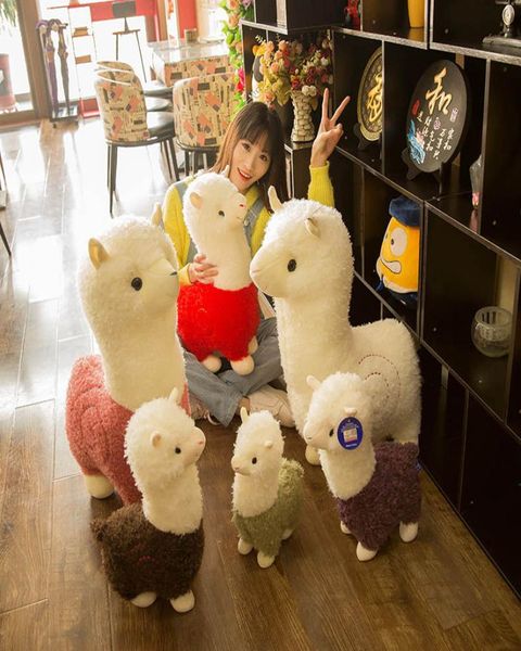 Lama arpakasso doldurulmuş hayvan 28cm11 inç alpaca yumuşak peluş oyuncaklar kawaii çocuklar için sevimli Noel şimdiki oyuncaklar 6 renk c51293178156