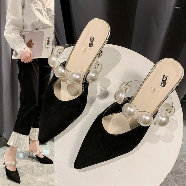 Pantofole sexy con tacco sottile da donna 2024 estate moda coreana ciabatte a punta semplici versatili feste da ballo alte