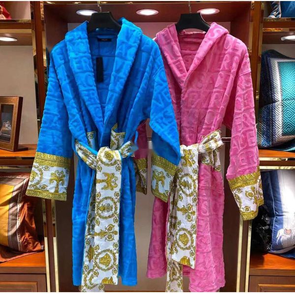 Accappatoio classico di lusso da uomo in cotone per uomo e donna di marca pigiameria kimono accappatoi caldi abbigliamento per la casa accappatoi unisex uno 43667