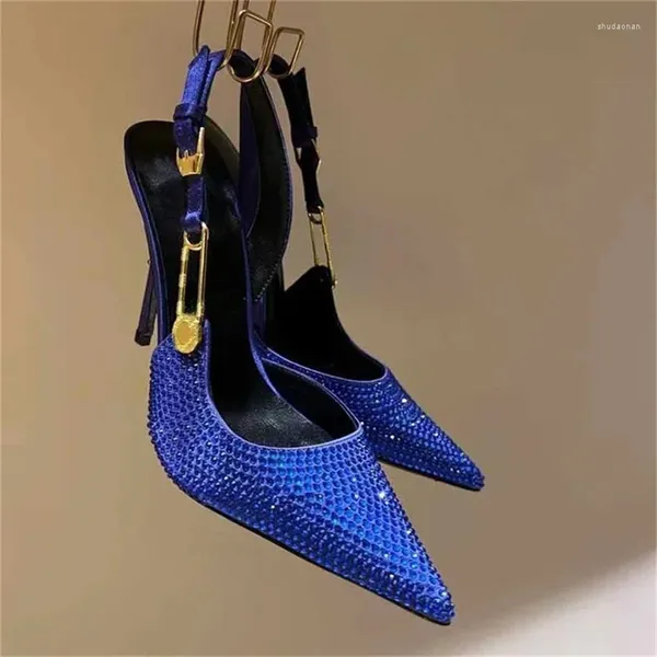 Sandali con fibbia diamante argento per banchetto di nozze da donna moda punta chiusa strass tacchi alti sottili taglia grande 43