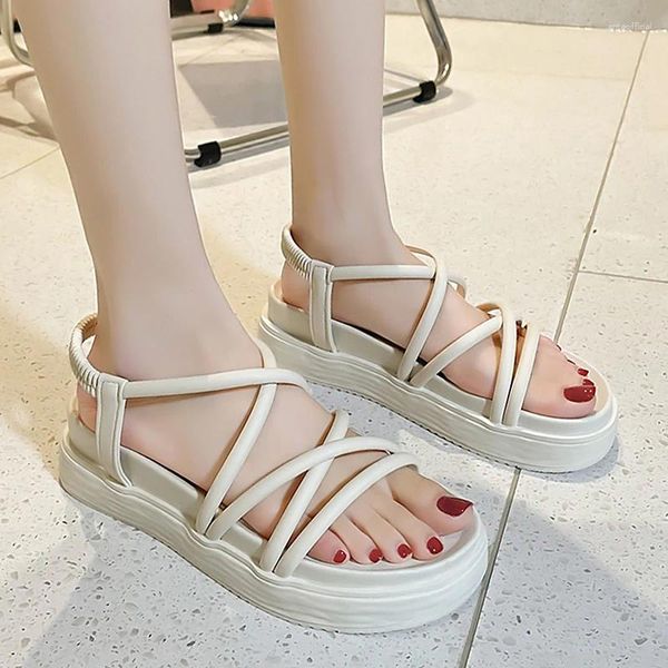 Chaussures de robe Rimocy Cross Strap Gladiator Sandales pour femmes Été Plate-forme épaisse Wedges Sandles Femme Casual Back Elastic Band Roman