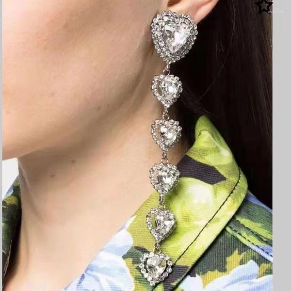 Dangle Küpe Markası Göster Shiny Rhinestone Multi-Cearts For Women Moda Takı Maxi Ladys 'Beyan Aksesuarları