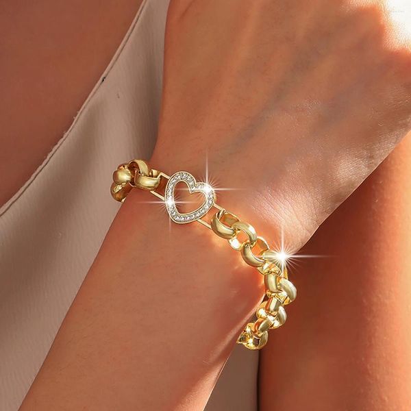 Braccialetti con ciondoli Catena spessa color oro europeo piena di zirconi Amore Bracciale di alta qualità Temperamento semplice Moda Gioielli a mano Donna