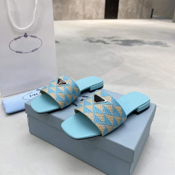 Ünlü marka kadın terlik sandaletleri mükemmel üçgen dokuma slaytlar kapalı kayma daireler kaydırıcıları İtalya narin mavi kauçuk tasarımcı gündelik ofis terlik kutusu eu 35-43