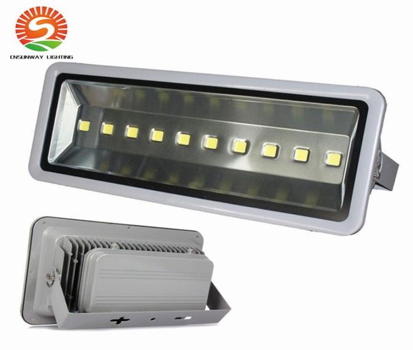 Proiettore a led IP65 da 500 W Chip COB super luminoso da 50000 LM Guscio di lampada spesso da 100 watt pienoLuce esterna7450178