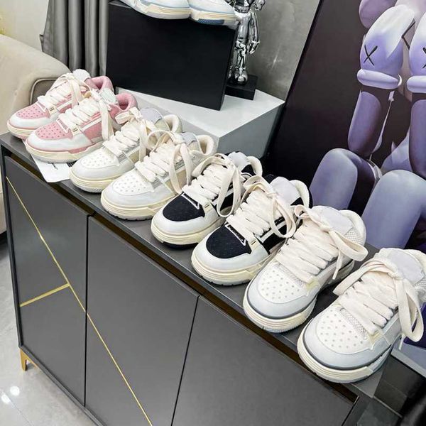 Designer fashion casual papà sneakers trend star coppia scarpe da pane caldo per aggiungere altezza, suola spessa per aggiungere morbidezza e confortevole traspirabilità