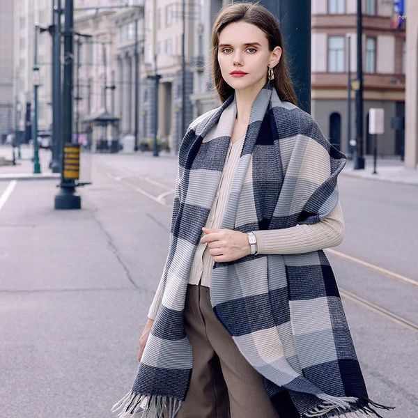 Sciarpe 2024 Sciarpa Femminile Autunno E Inverno Versione Coreana Del Plaid Piegato Studente Collo Imitazione Cashmere Scialle Caldo