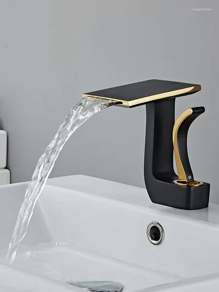 Rubinetti per lavandino del bagno Rubinetto per lavabo a cascata creativo e mobile freddo tutto in rame Bianco Nero Oro