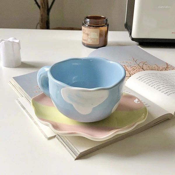 Canecas LadyCC Coreano Menina Coração Adorável Xícara de Café Caneca Latte Flor Mão Desenhada Céu Azul Nuvem Branca