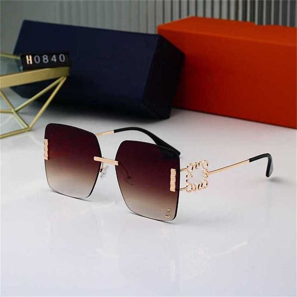 12 % RABATT auf den Großhandel mit neuen, quadratischen, randlosen, leichten Luxus-Halbsonnenbrillen aus Metall, rote Mesh-Sonnenbrille mit großem Rahmen und Ozeanteil