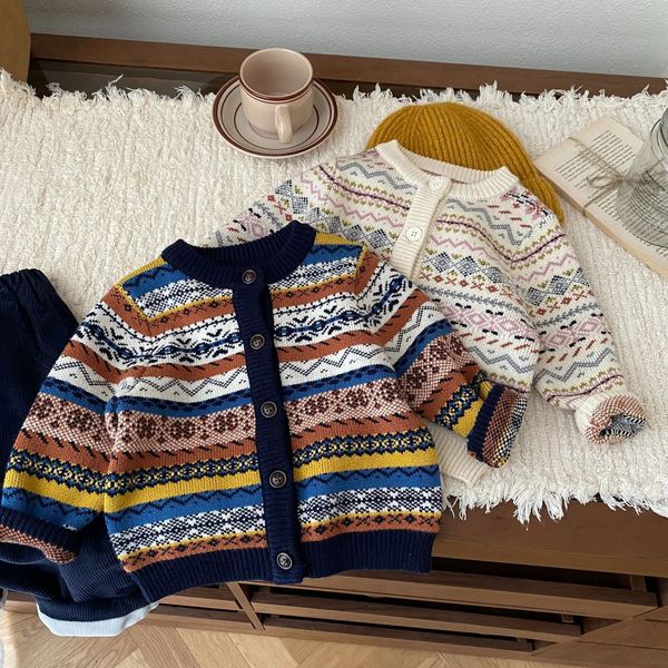 Herbst Winter England Stil Mode Junge Mädchen Kinder Gestreifte Strickjacke Langarm Pullover Baby Verdicken Warme Tops Mantel 240106