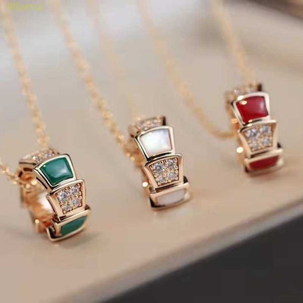 Bhfp Designer Luxusschmuck Bvlger Bhome Anhänger Halsketten Knochen für Frauen 925 reines Silber vergoldet 18 Karat Roségold weißer Fritillaria roter Achat Diamant Schlangenförmiger Hals