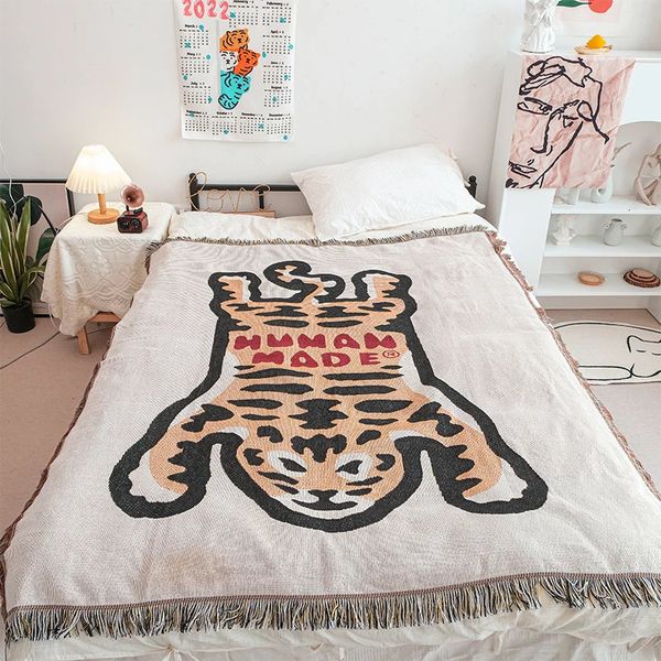 Cobertores de tigre de malha para camas ao ar livre camping tapetes de piquenique estilo ins sofá lance cobertor retrô toalha de mesa tapeçaria de parede 240106
