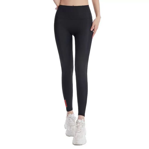 Kadın Tayt Çorapları İnce Pantolon Lady Skinny Trouse Outwears Yüksek Bel Sport Capris Tasarımcısı Tacim S-2XL