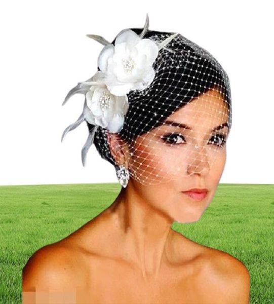 Veli da gabbia per uccelli Fiori bianchi Piuma Velo da gabbia per uccelli Pezzi per capelli da sposa Accessori da sposa cappello da velo HT1322408455