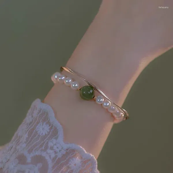 Bracciale in cristallo di pietra verde chiaro di luna per le donne Ragazze Regali di gioielli con ciondoli elastici in rilievo di opale d'imitazione di lusso