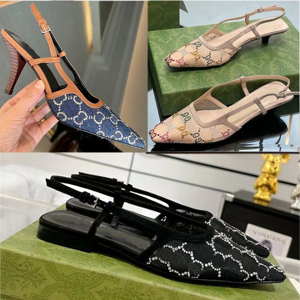 Lüks tasarımcı sandalet düz topuklu kadınlar örgü nefes alabilir kristal dekorasyon ayak bileği kayış tokası resmi elbise ayakkabıları gündelik şık marka sandalet