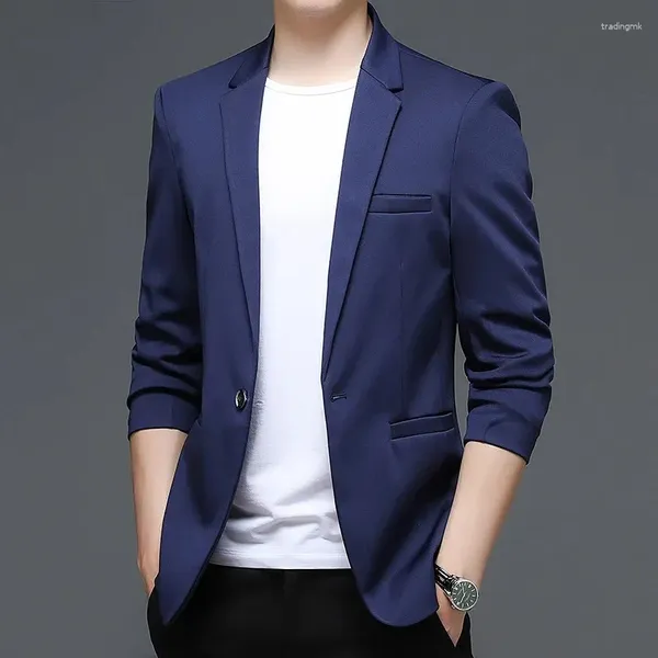 Erkek Suit 2024 Sonbahar Takım Kıyafet Gençlik Moda Sıradan Sıralı Renk İnce Uygun Blazer