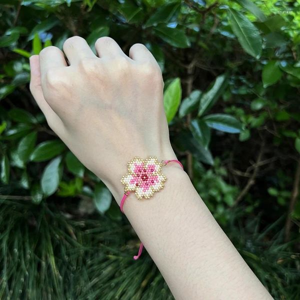 Charm-Armbänder Fairywoo Niedliches Blumenarmband, handgefertigt, gewebt, Miyuki-Perlen, Schmuckzubehör für Frauen, Großhandel