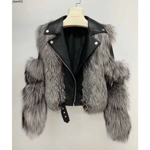 Cappotto di pelliccia da donna nuova pelliccia di volpe One cappotto da donna vento Mao Mao giacca invernale vero cappotto collo di volpe naturale caldo autentico