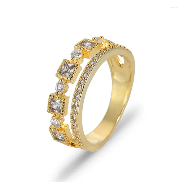 Cluster Ringe Exquisite Damen Gold Farbe Kristall Zirkon Ring Quadrat Krone Cocktail Party Schmuck Verlobung Hochzeit Geschenk