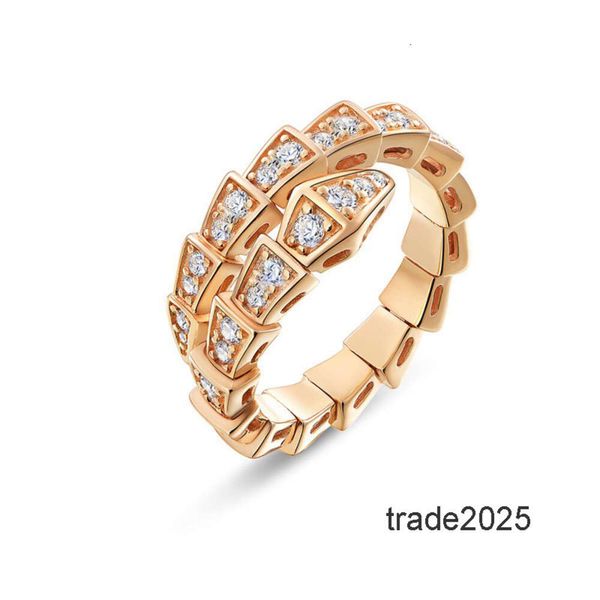 Designer Ring Band Ringe Schmuck Drop Lieferung 2024 Europäische und amerikanische vielseitige kreative Schlange Knochen Temperament Microinlay Zirkon Shell grüne Achat Auto