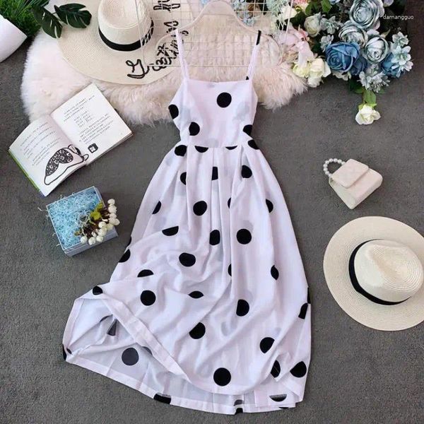 Lässige Kleider Frauen Vintage Dot gedrucktes Kleid Vestidos Mujer 2024 Sommer sexy Spaghetti -Gurt Beach Damen Rückenless Verbandrobe