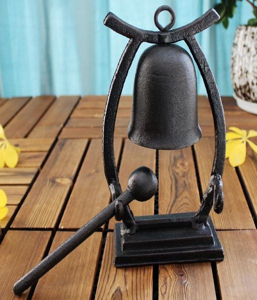 Antigo estilo industrial sólido ferro fundido mesa sino decoração jantar metal serviço superior com impressionante mallet2323964