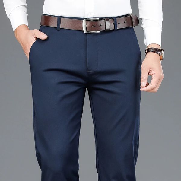 Pantaloni casual in fibra di bambù da uomo 2023 della primavera stile classico moda business pantaloni di cotone elasticizzato kaki abiti maschili di marca 240108