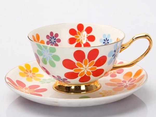 Conjuntos rosa cerâmica tarde preto xícaras de chá e pires osso china xícara de café com bandeja porcelana drinkware conjunto dropshipping