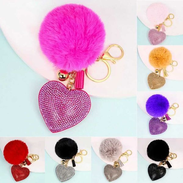 Anahtar halkalar kabarık peluş top anahtar zinciri sahte kürk pompom rhinestone kalp torbası kolye anahtar rsolid renk anahtar zincirleri j240108