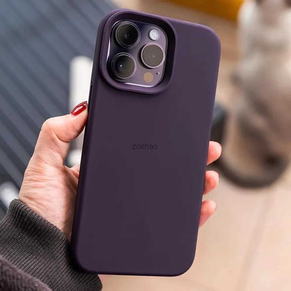 Capas de telefone celular Original Dark Purple Liquid Silicone Phone Case para iPhone 15 Pro Max 14 13 12 11 Pro Max XR XS X 15ProMax Capa protetora completaL240105