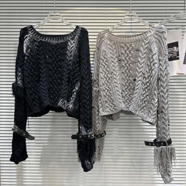 Damenpullover 2024 Herbst Nische Gürtelschnalle Bronzing Zerrissenes grobes Garn Gestrickter Pullover Damenmode Straße Graue Pullover Kurzer Pullover