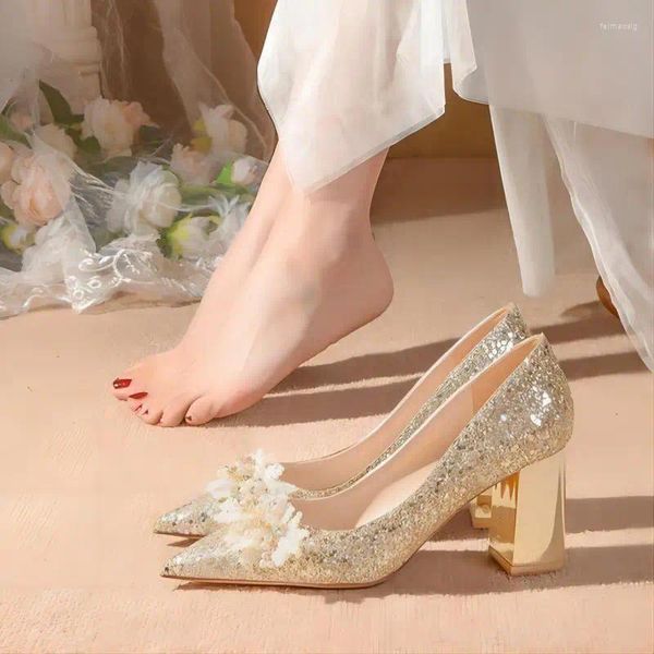 Sapatos de vestido Estilo Cristal Noiva Champagne Romântico Casamento Ponto Toe Grosso Sola Salto Alto Moda Coreana