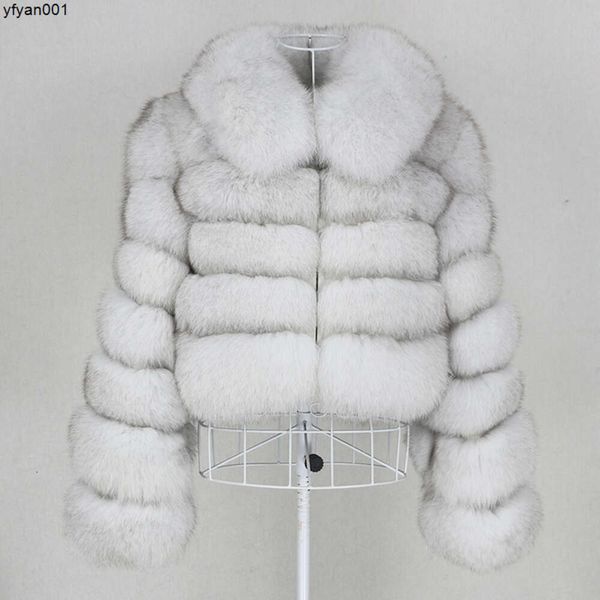 Cappotto invernale di vera pelliccia di lusso Giacca invernale Capispalla in pelliccia di volpe naturale Colletto caldo spesso Streetwear
