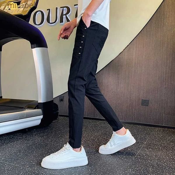 Herrenhosen Alle Jahreszeiten Schwarze Jogger Haremshosen Für Männer Kleidung 2023 Mode Nieten Dekor Slim Fit Lässige Ganzkörperhose Streetwear YQ240108